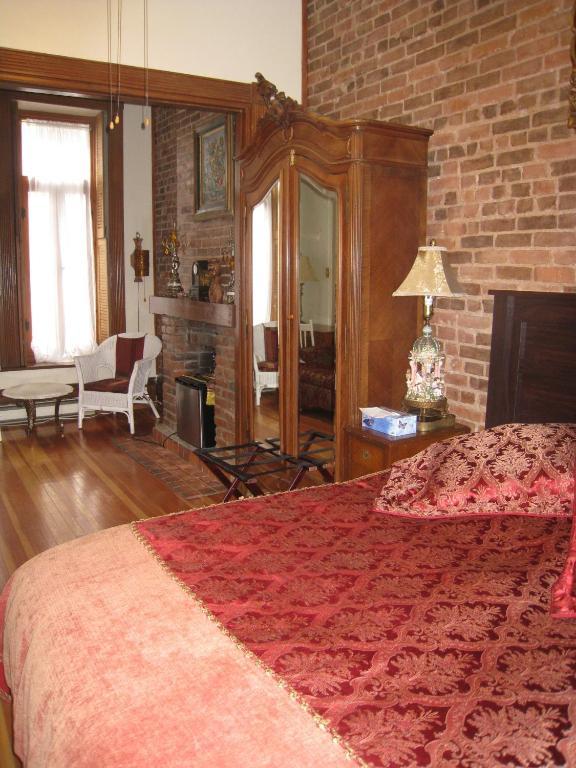 B&B De La Fontaine Québec Rum bild
